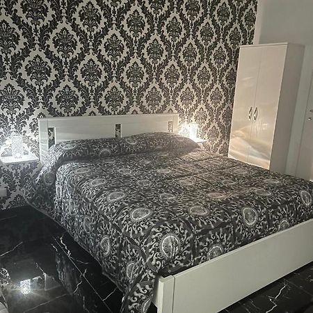 Casa Pagano Apartment เนเปิลส์ ภายนอก รูปภาพ